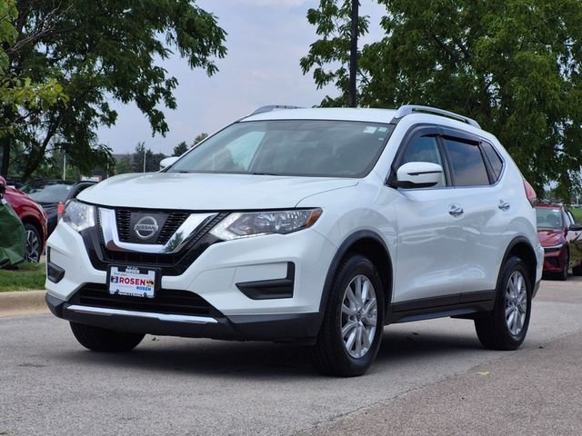Used 2017 White Nissan SV image 3
