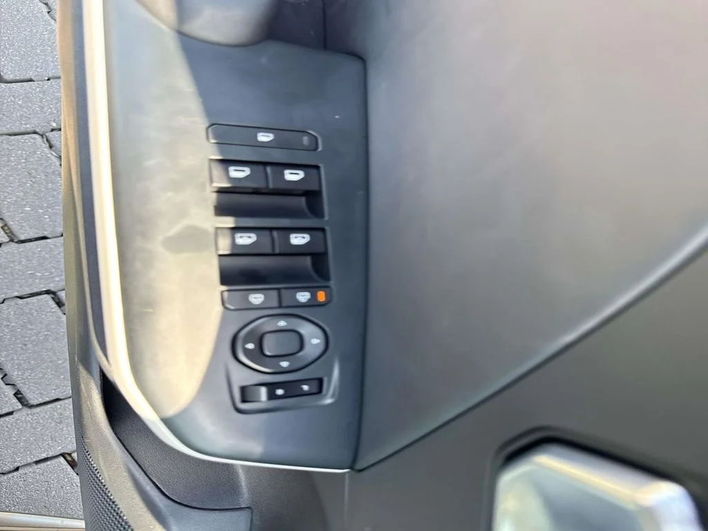 Used 2026 Gray Kia GT-Line image 17