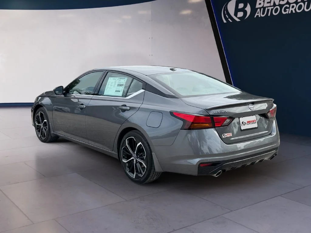 New 2026 Gray Nissan 2.5 SR image 3