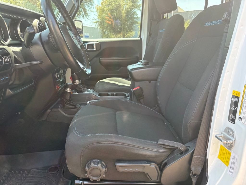 Used 2021 White Jeep Unlimited Rubicon 4xe image 9