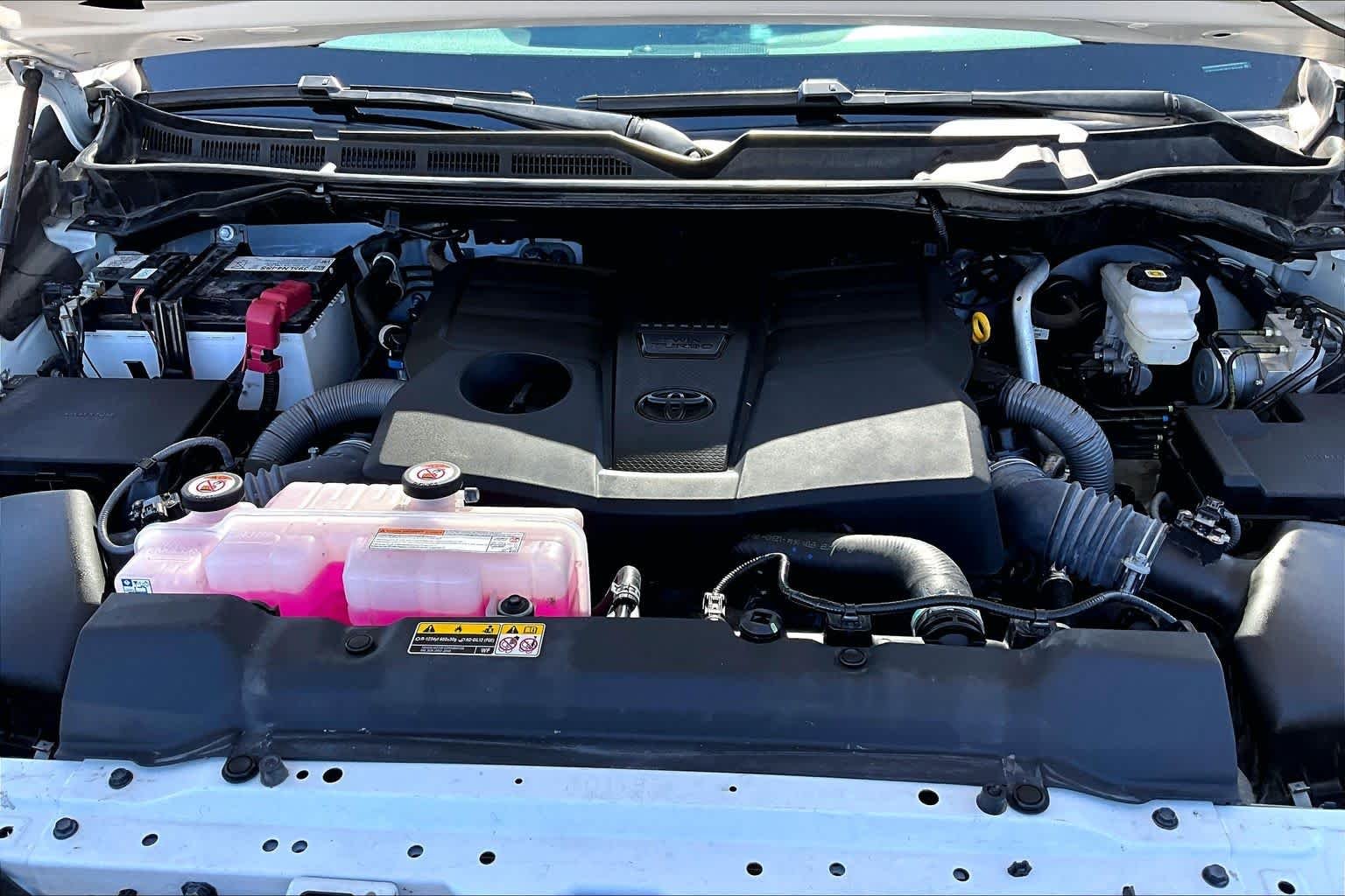 Used 2024 Ice Cap Toyota SR image 31