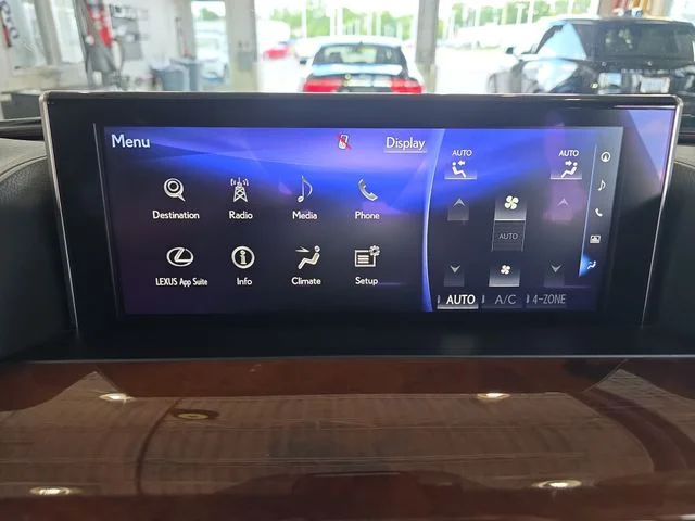 Used 2018 Onyx Black Lexus 570 image 23