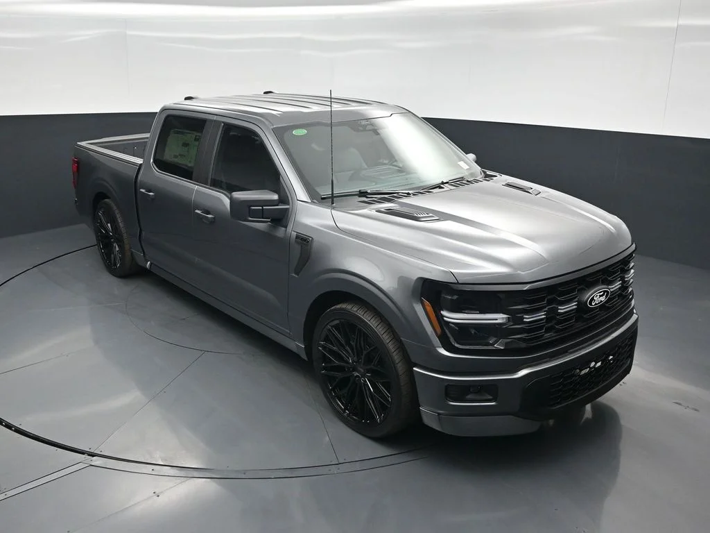New 2026 Carbonized Gray Metallic Ford STX image 36