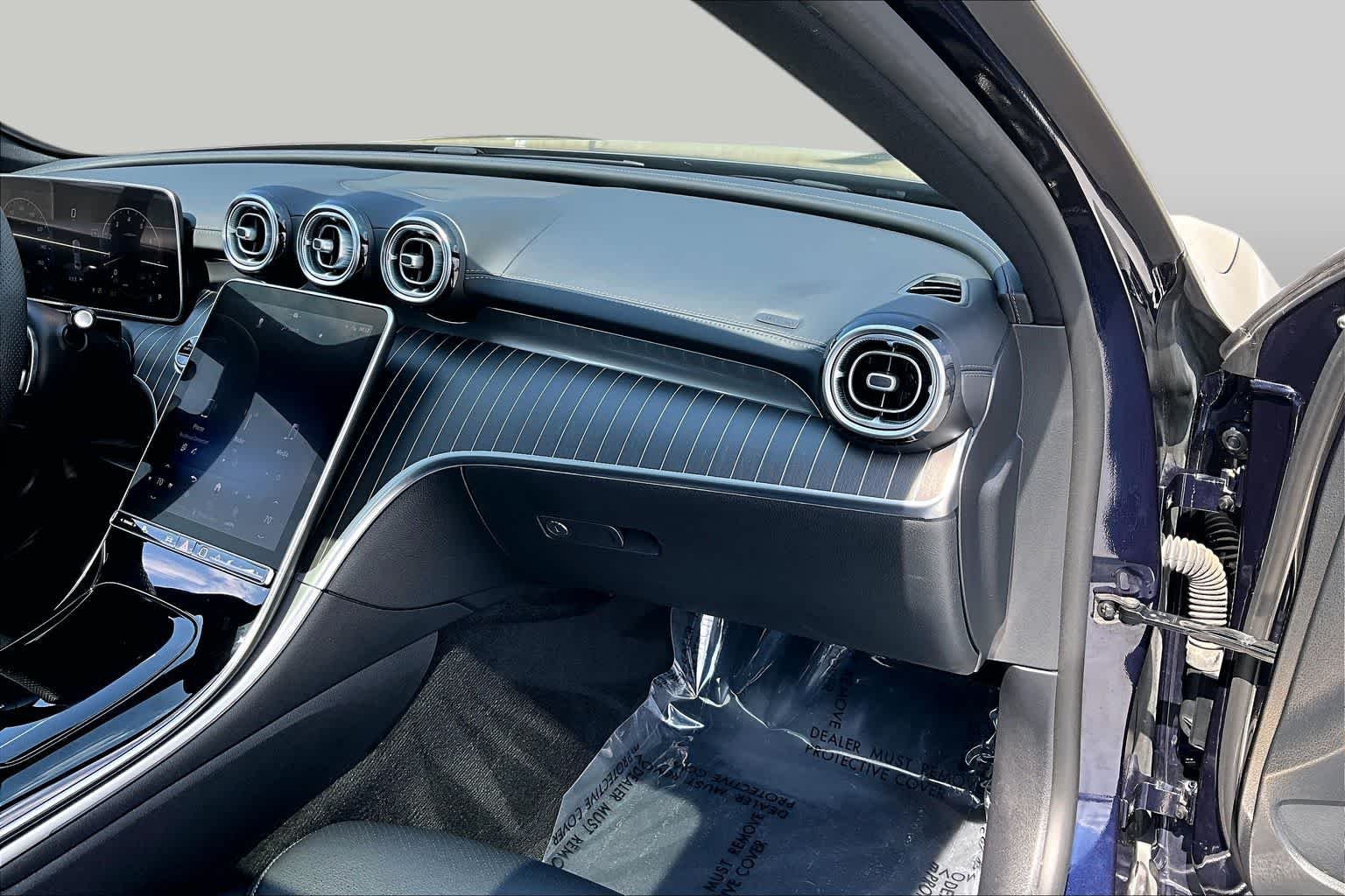 Used 2023 Lunar Blue Metallic Mercedes-Benz C 300 image 18