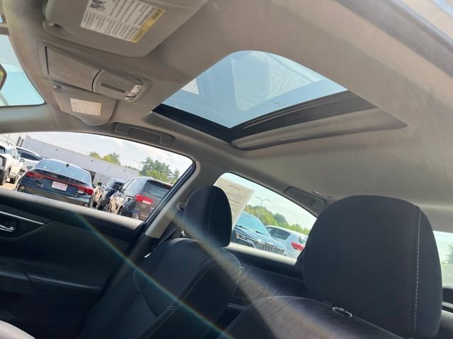 Certified Used 2017 Gun Metallic Nissan 2.5 SV image 13