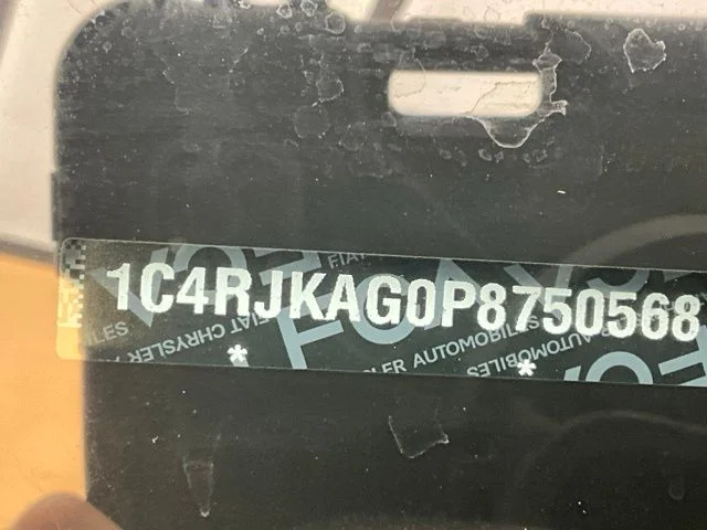 Used 2023 Gray Jeep Altitude image 31