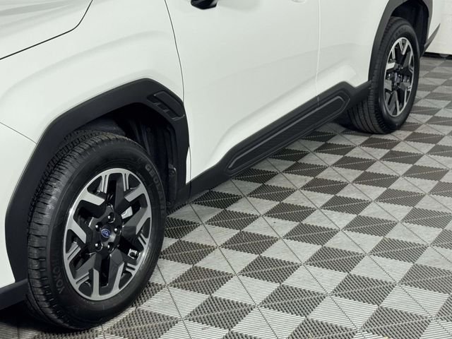 Used 2026 Crystal White Pearl Subaru Premium image 13