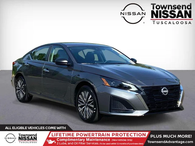 Certified Pre-Owned 2025 Nissan Altima SV