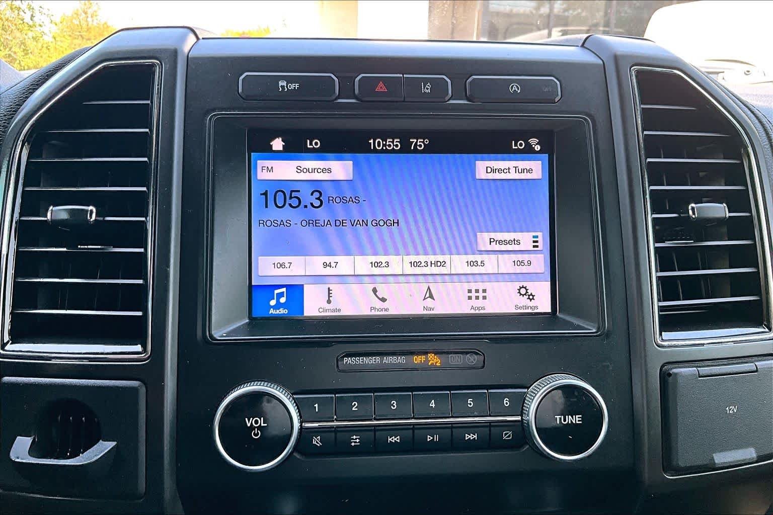 Used 2019 Magnetic Ford Limited image 32