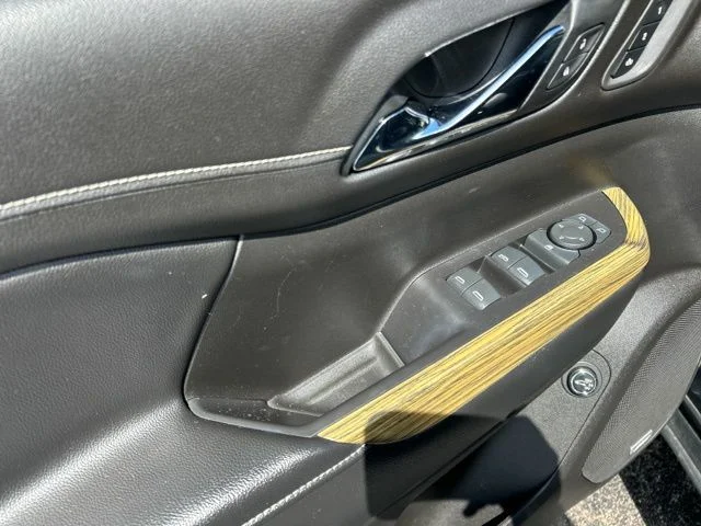 Used 2019 Blue GMC Denali image 31