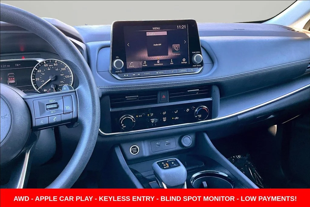 Used 2023 Gray Nissan S image 9