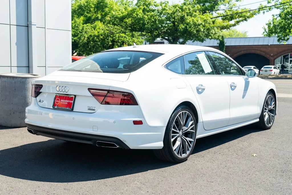 Used 2018 White Audi 3.0T Prestige image 7