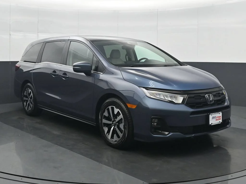 Used 2025 Black Honda EX-L image 9