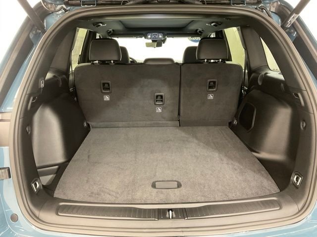 New 2026 Steel Blue Exterior Paint Jeep Limited Reserve image 27