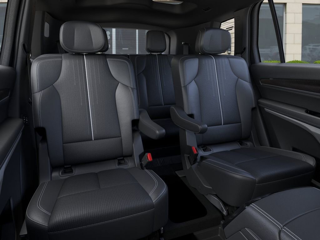 New 2026 Vibrant White Tricoat Cadillac Sport image 18