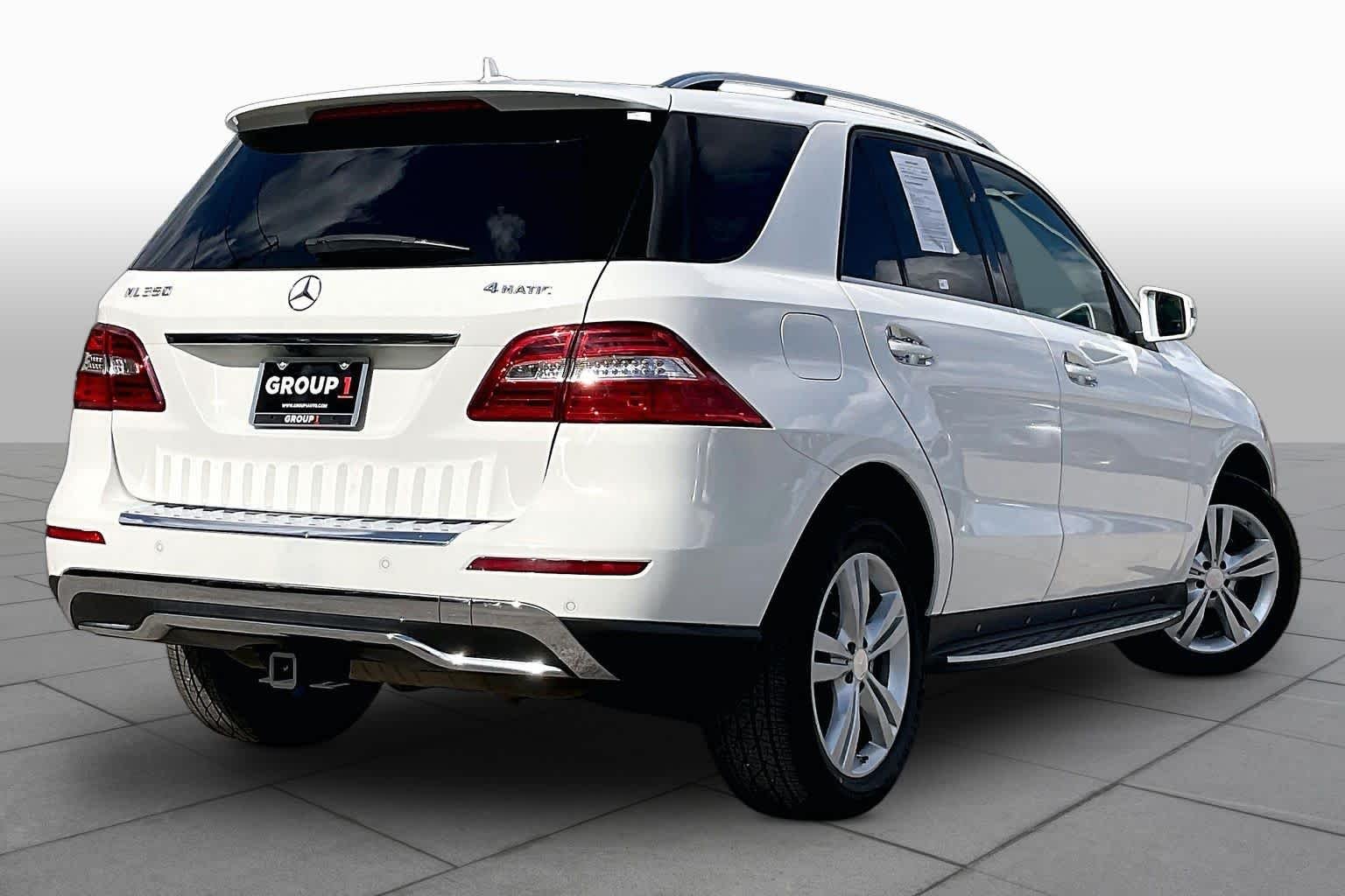 Used 2014 Polar White Mercedes-Benz ML 350 image 13