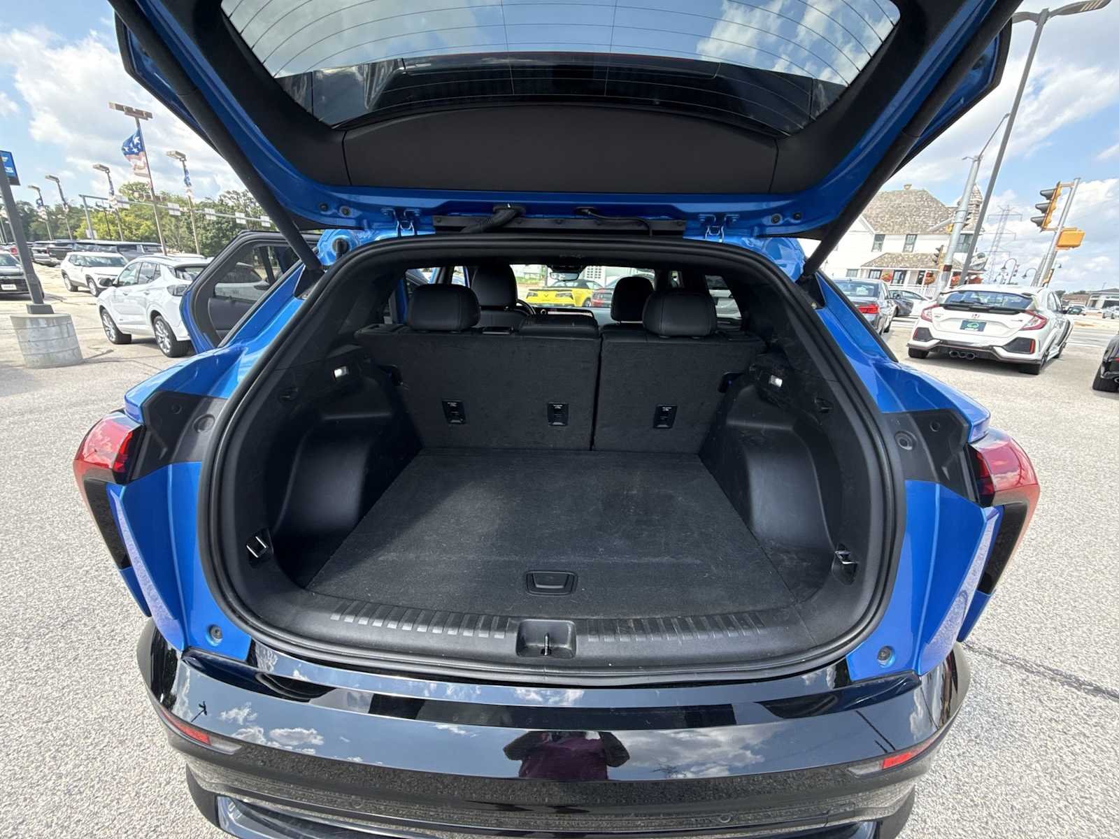 Used 2024 Riptide Blue Metallic Chevrolet RS image 26