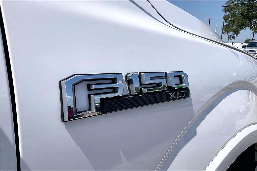 Used 2020 Oxford White Ford XLT image 21