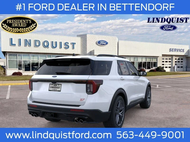 New 2026 Star White Metallic Tri-Coat Ford ST image 9