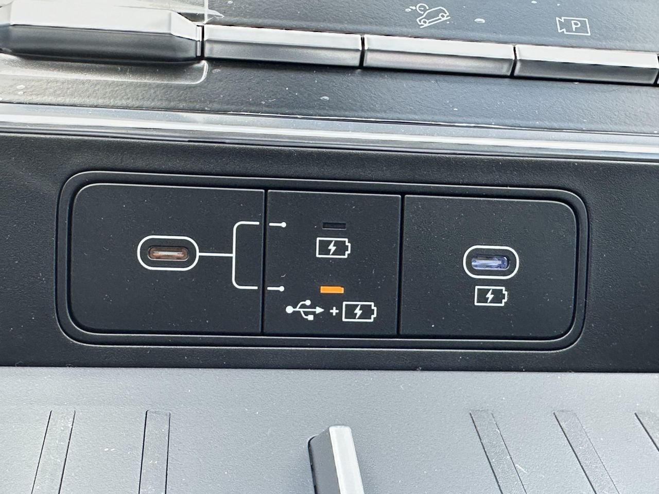 New 2026 Phantom Black Hyundai SE image 28