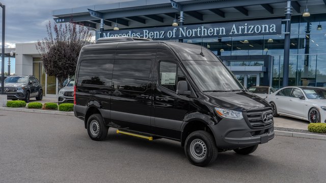 2026 Mercedes-Benz Sprinter 2500 Passenger 144 WB