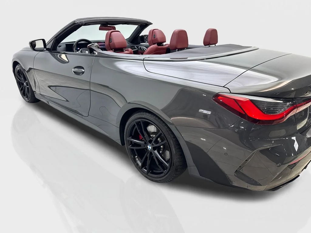Used 2024 Gray BMW M440i xDrive image 13
