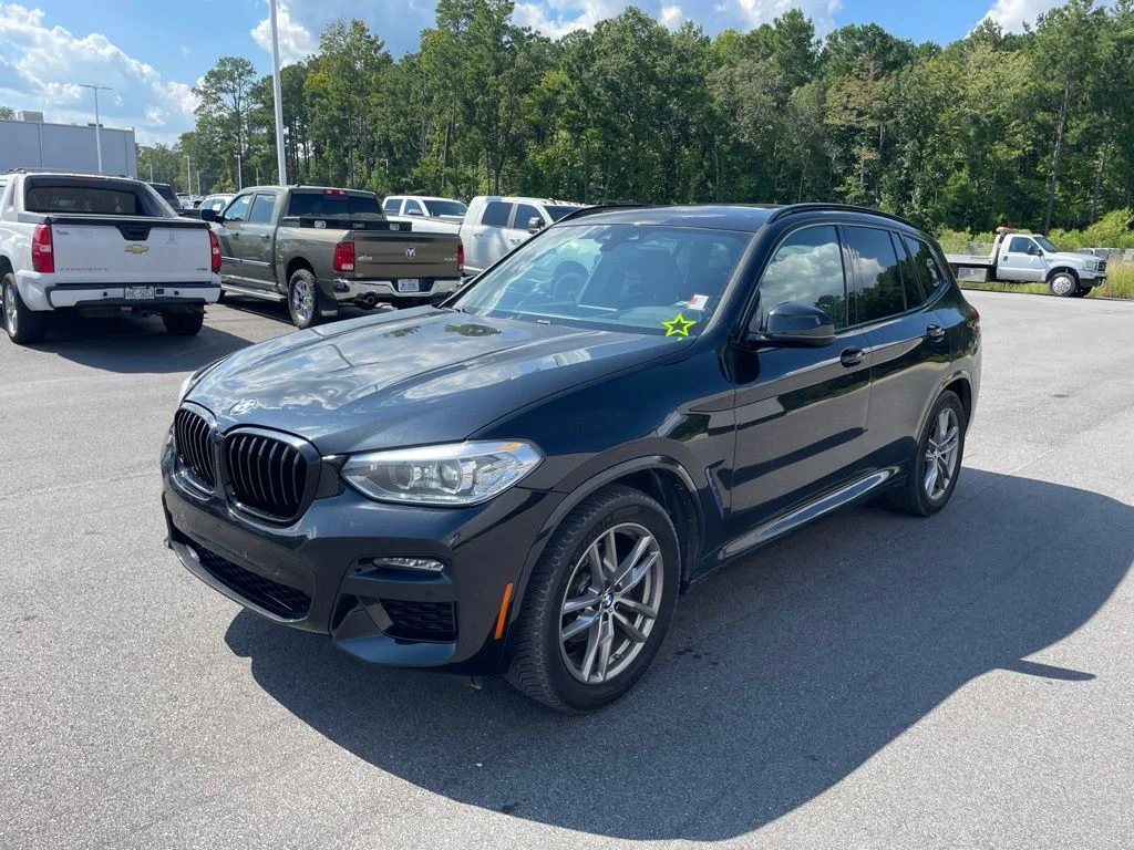 Used 2021 Black BMW xDrive30i image 4