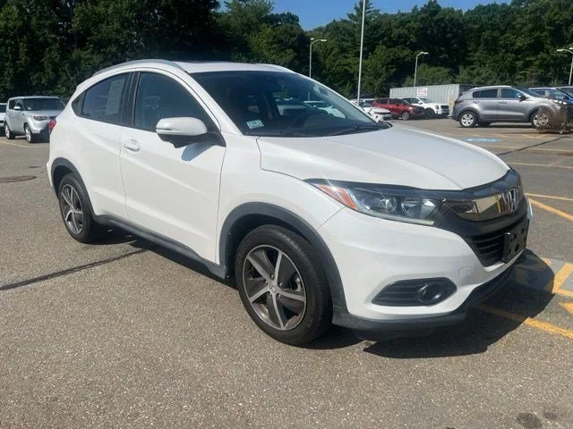 Used 2022 Platinum White Pearl Honda EX image 1