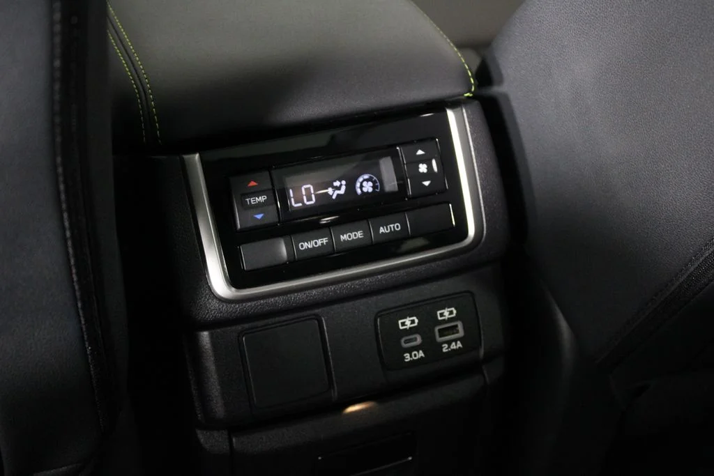 2025 Subaru Ascent Onyx Edition-Premium - Photo 23