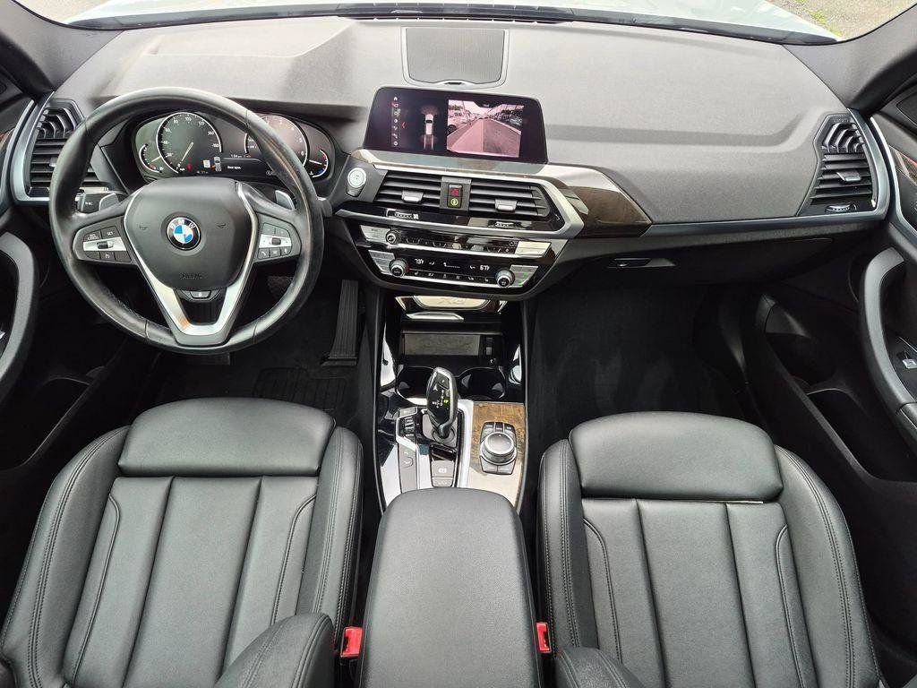 Used 2020 Silver BMW xDrive30i image 24