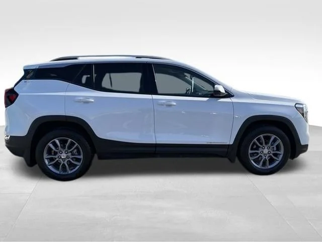 Used 2022 Summit White GMC SLT image 8