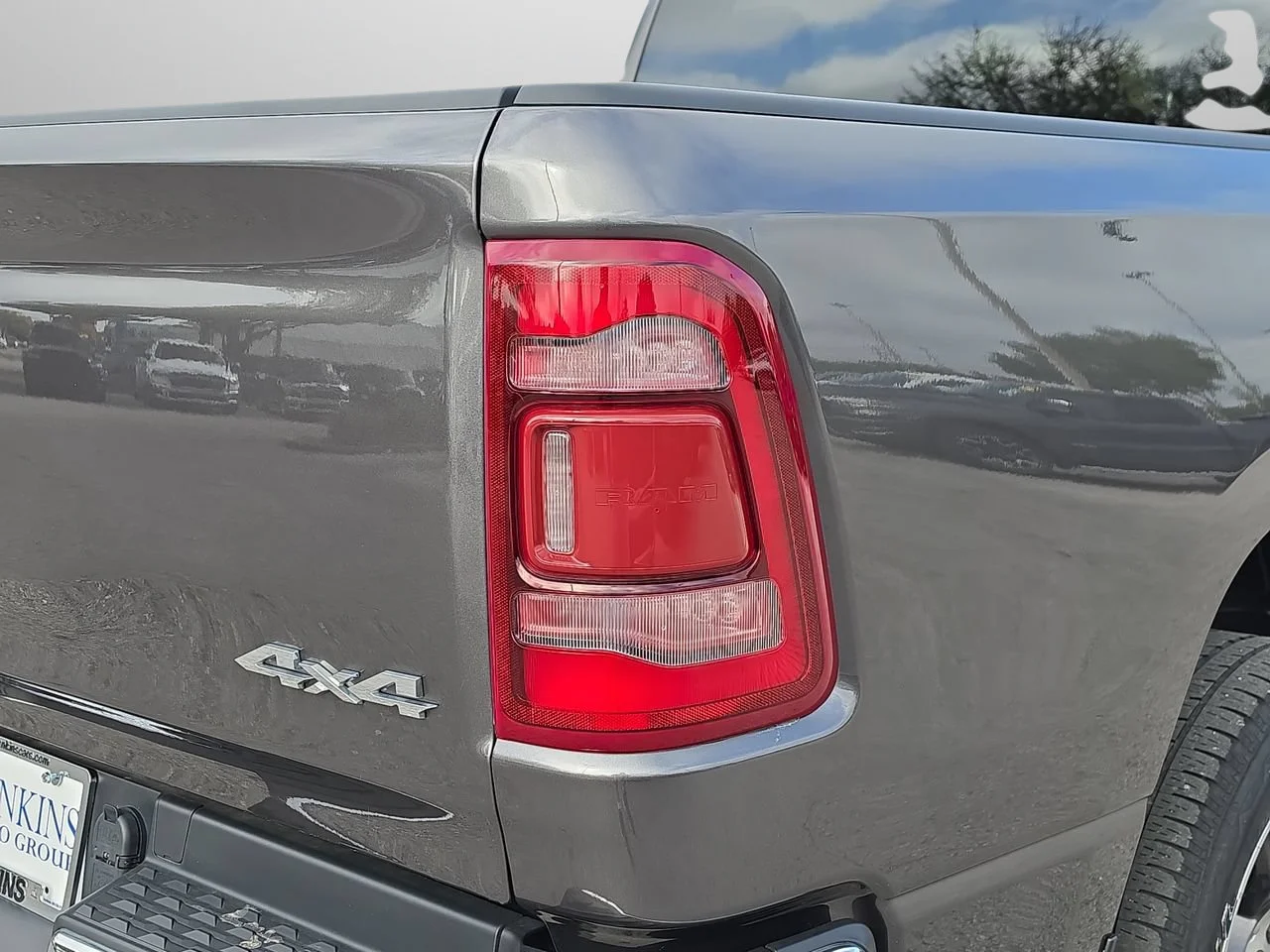 Used 2023 Granite Crystal Metallic Clearcoat Ram Laramie image 14