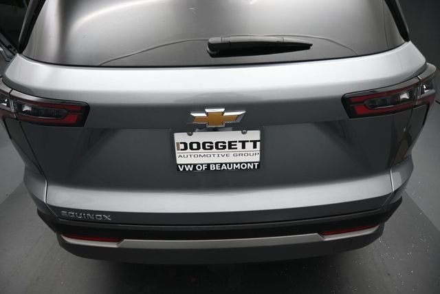Used 2025 Gray Chevrolet LT image 23