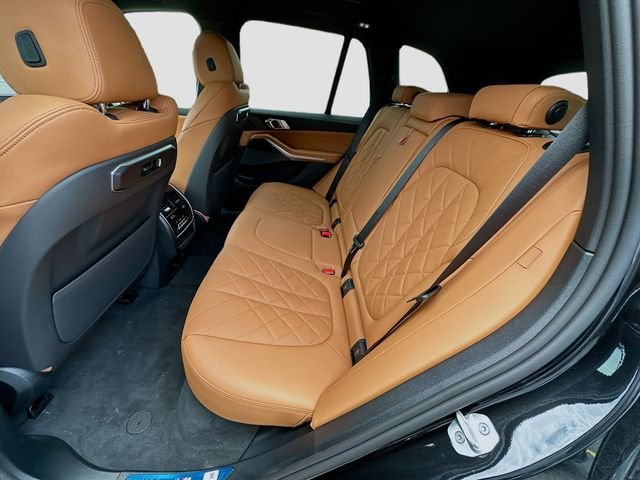 New 2026 Black BMW sDrive40i image 19