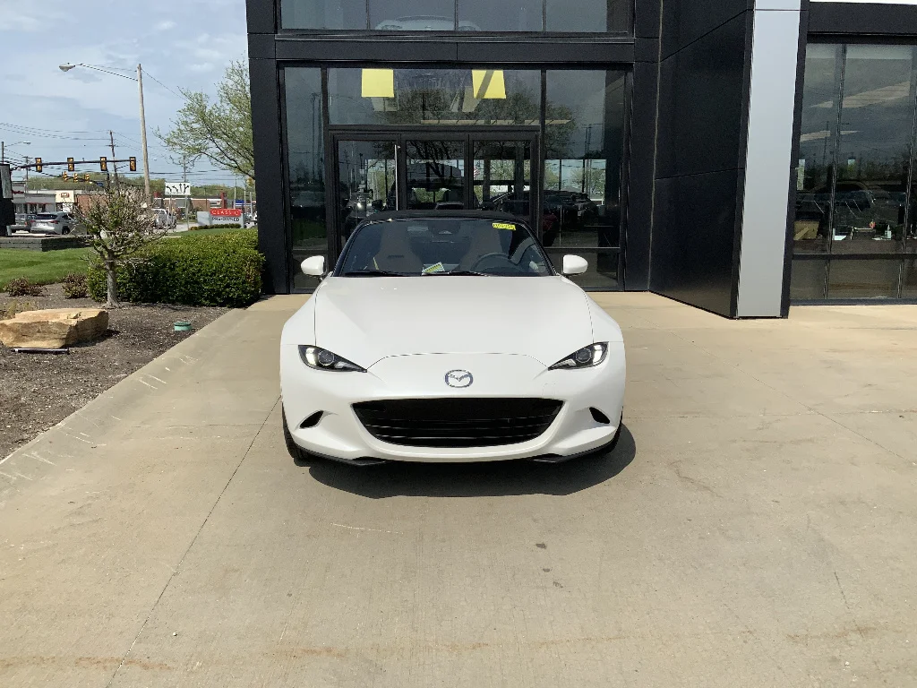 New 2026 Snowflake White Pearl Mazda Grand Touring image 2