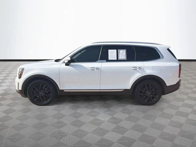 Used 2022 White Kia SX image 4