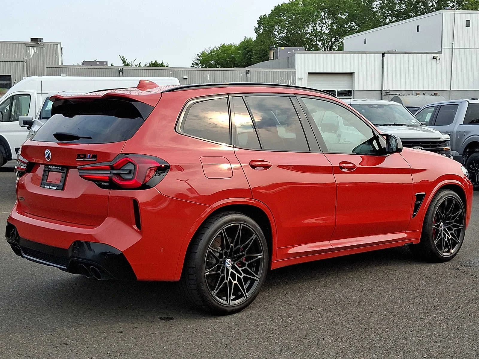 Used 2023 Orange BMW  image 6