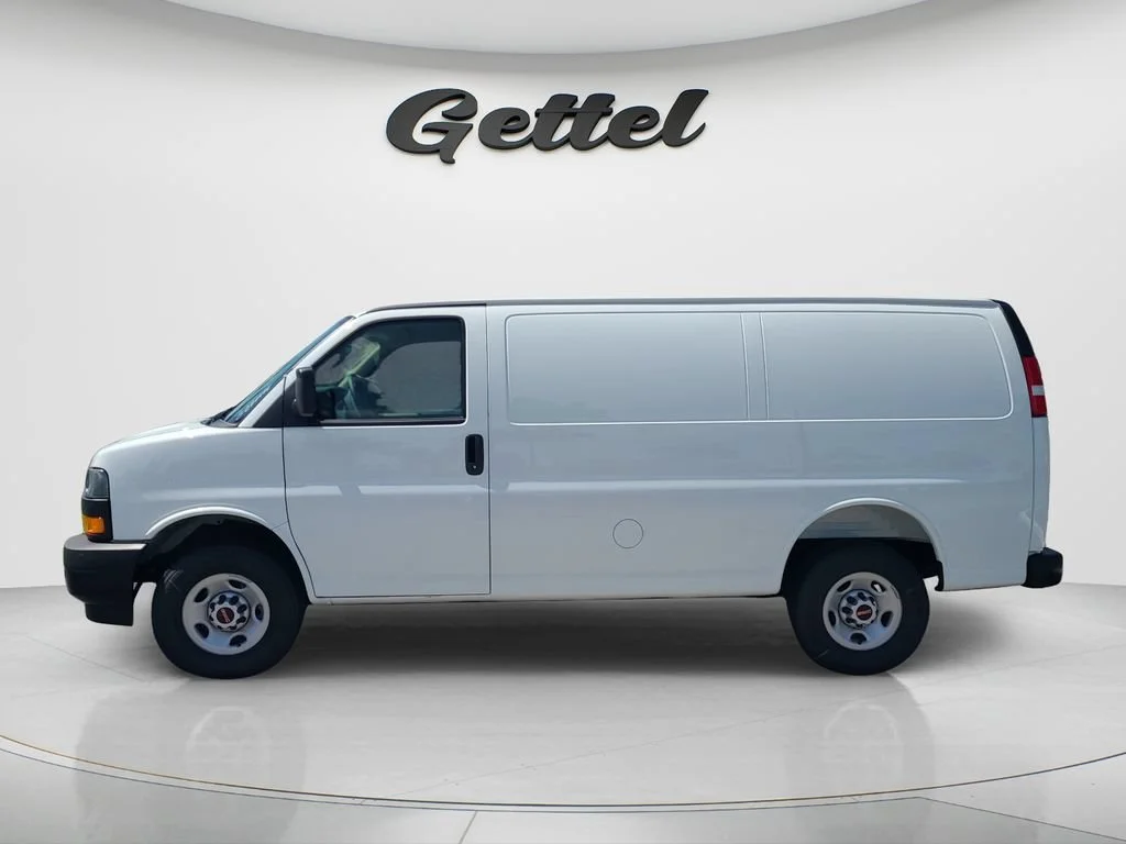 New 2026 Summit White GMC Work Van image 8