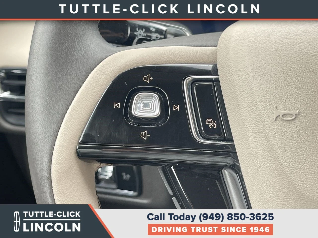 Used 2024 PRISTINE WHITE ME Lincoln Premiere image 36