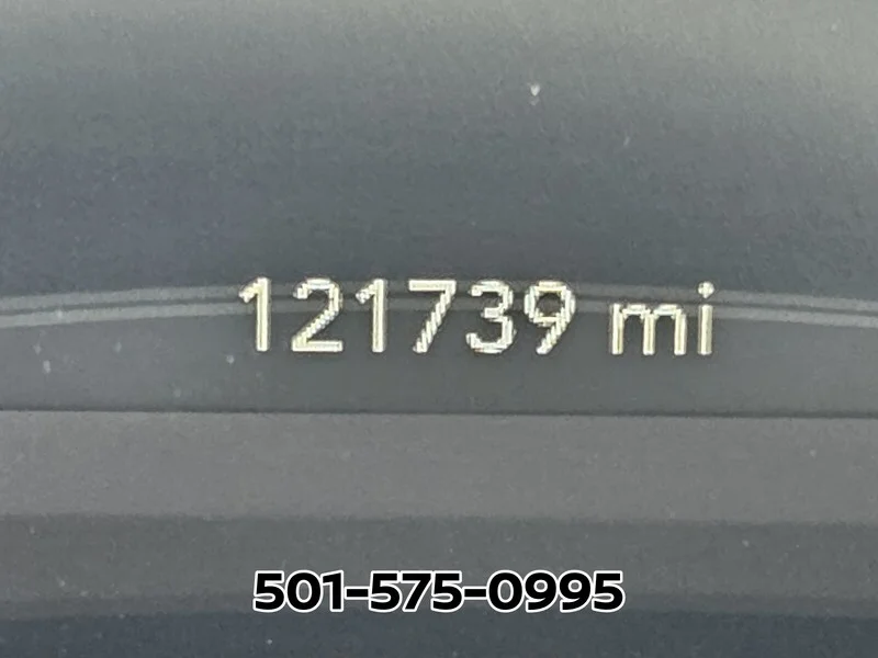 Used 2017 Crystal Metallic CHRYSLER TOURING FWD image 27
