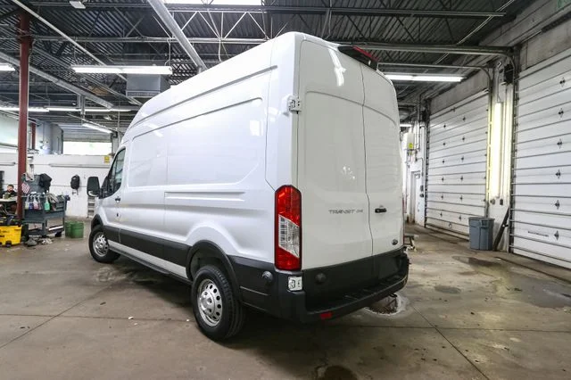 Used 2024 White Ford Base image 7