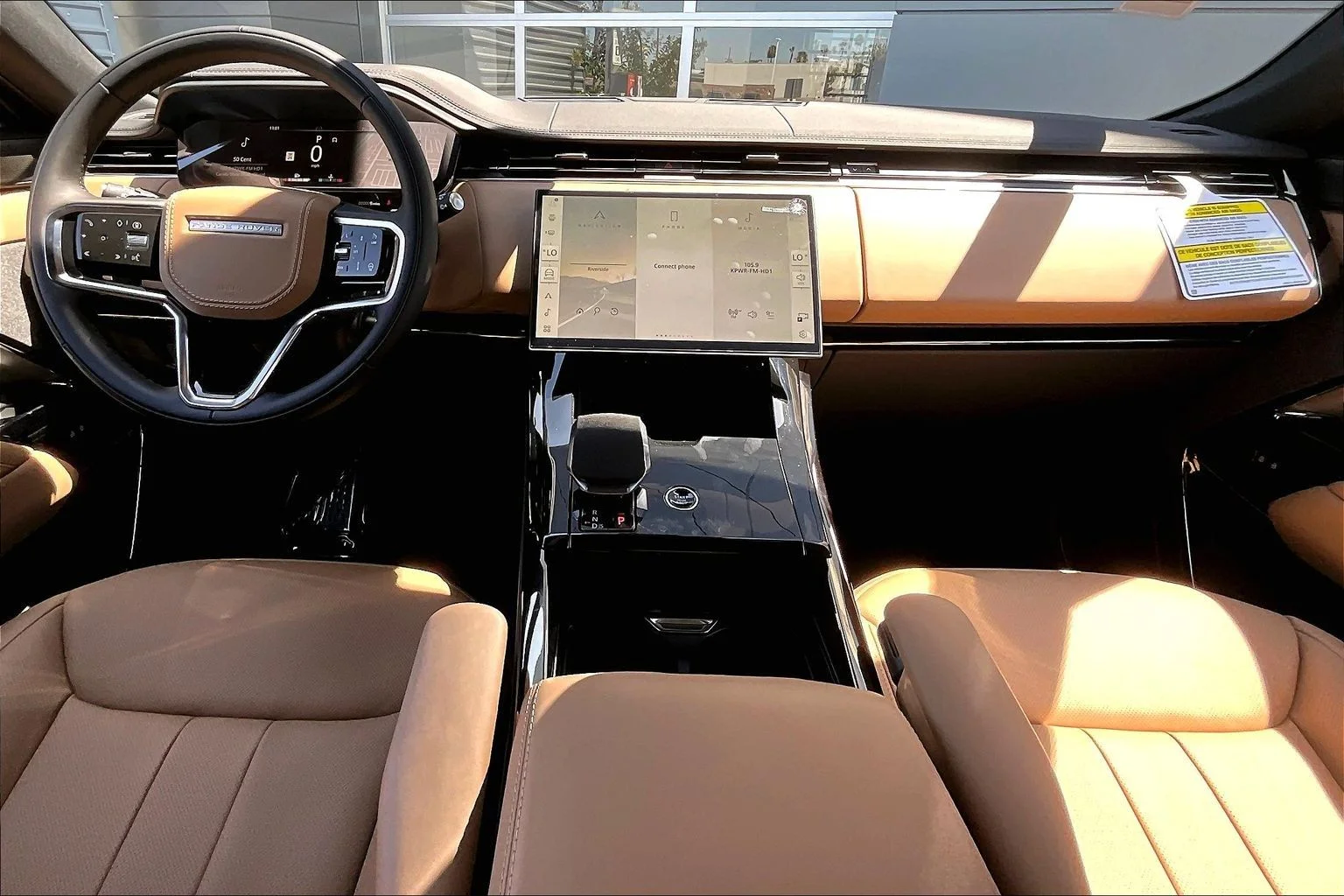 New 2026 Borasco Grey Land Rover SE image 5