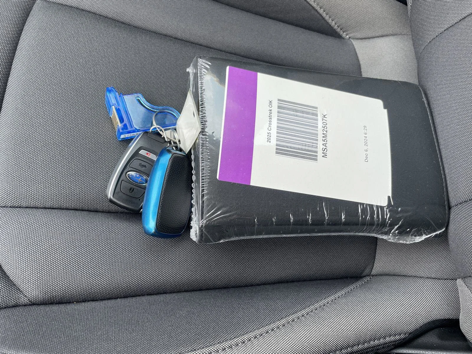 Certified Used 2025 Sapphire Blue Pearl Subaru Premium image 5