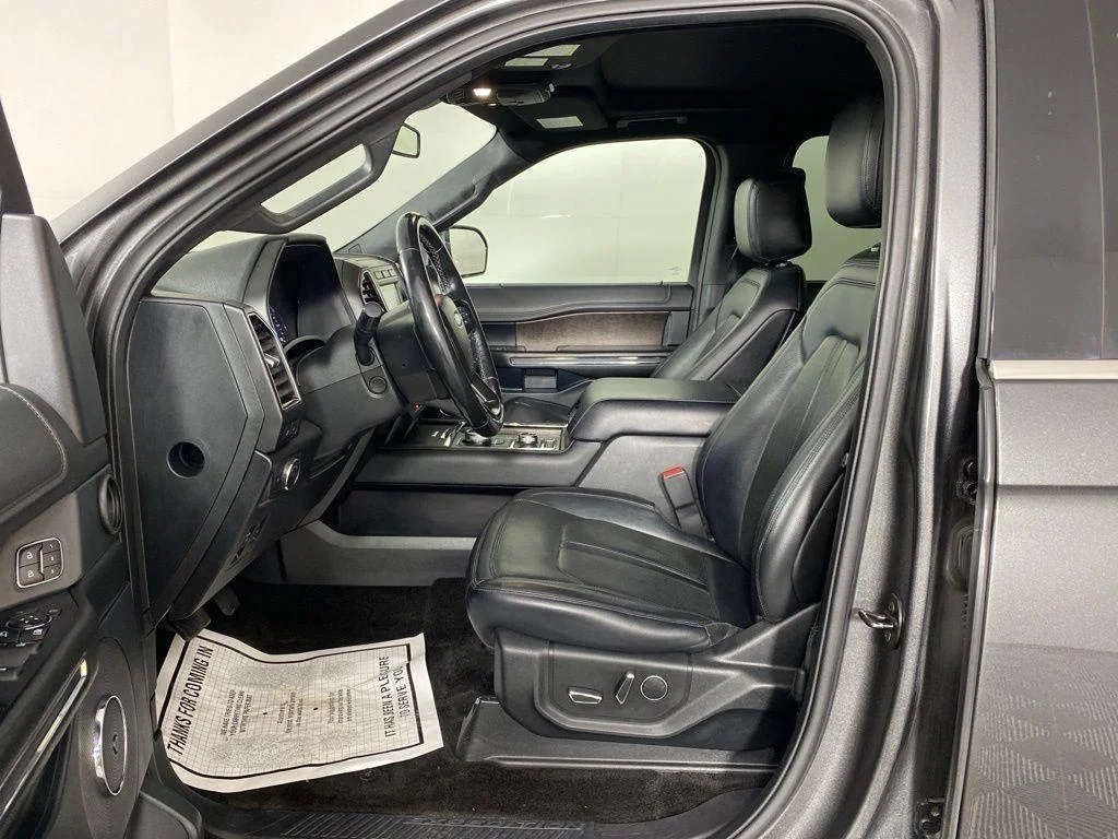 Used 2018 Magnetic Ford Limited image 10