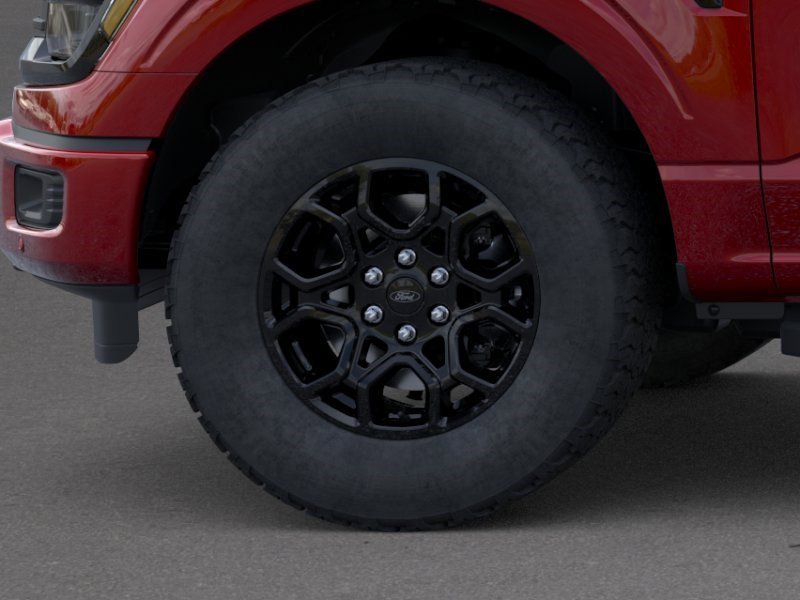 New 2025 Rapid Red Metallic Tinted Clearcoat Ford XLT image 19