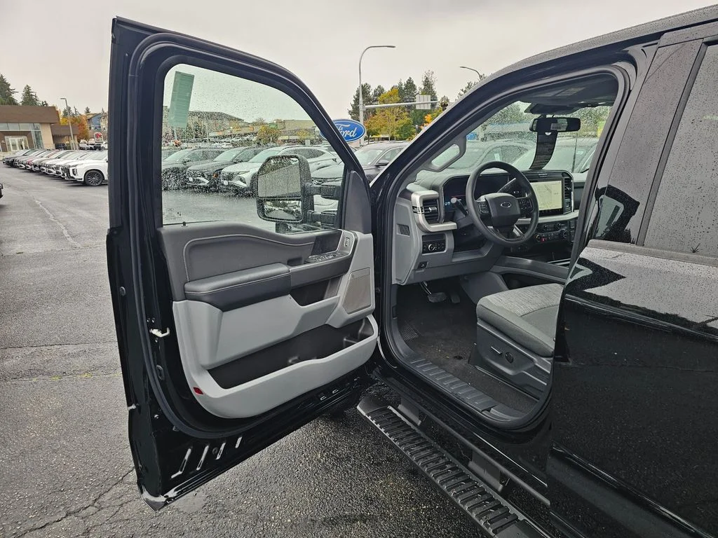 New 2026 Agate Black Metallic Ford F-350® XLT image 19