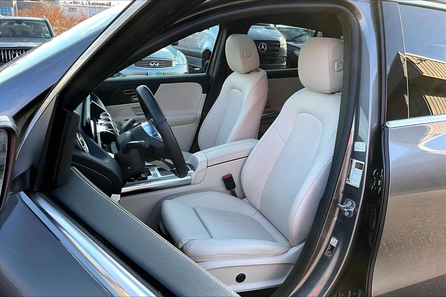 New 2026 Mountain Grey Metallic Mercedes-Benz GLA 250 image 9