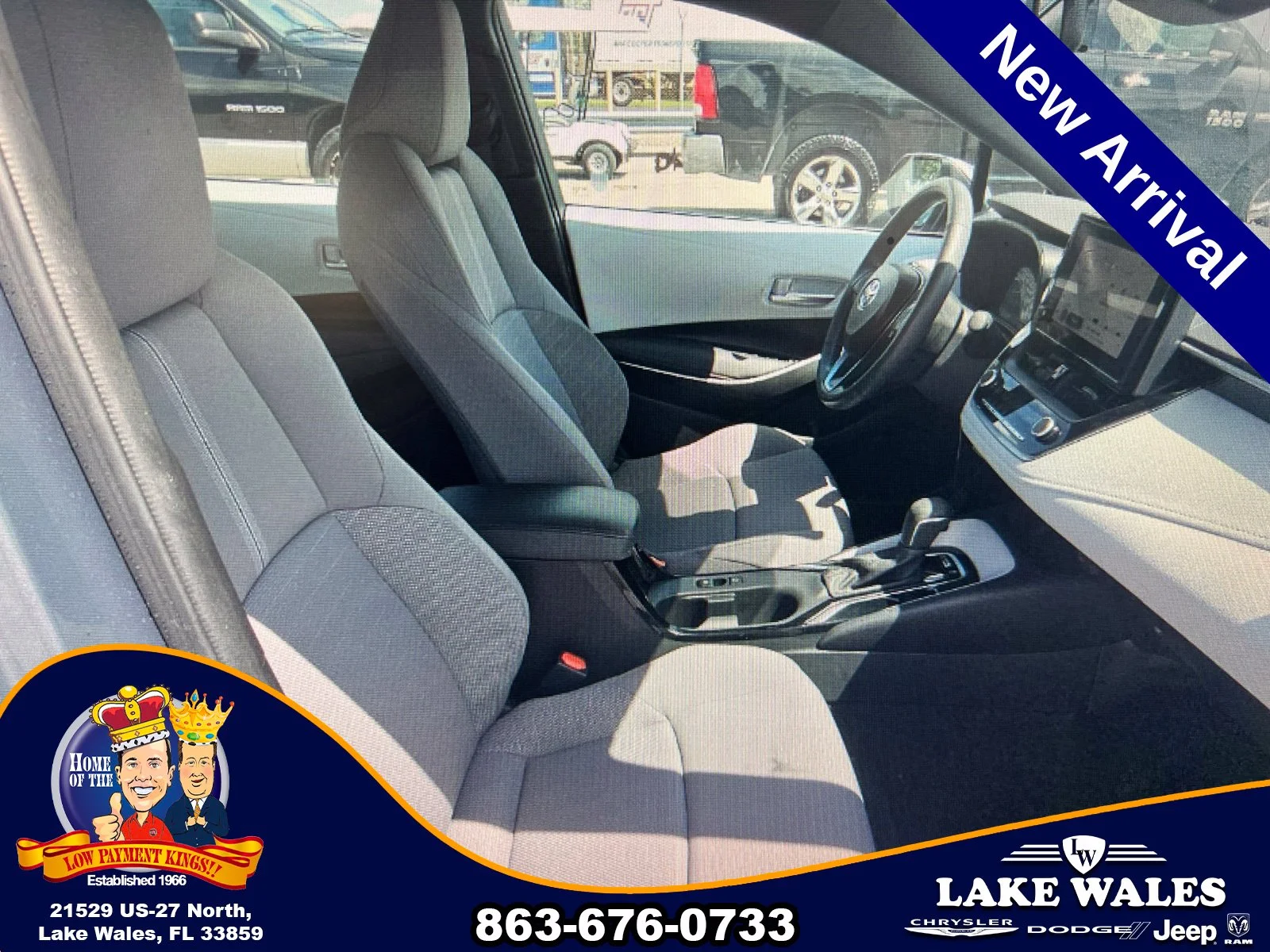 Used 2024 Gray Toyota SE image 7