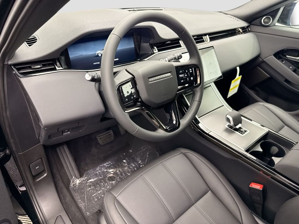 Used 2026 Santorini Black Metallic Land Rover S image 9