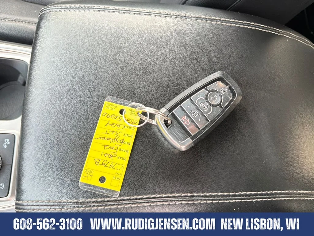 Used 2021 Gray Ford XLT image 28